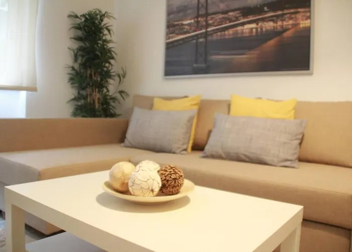 Guestrady - Almirante Reis Apartmán *
