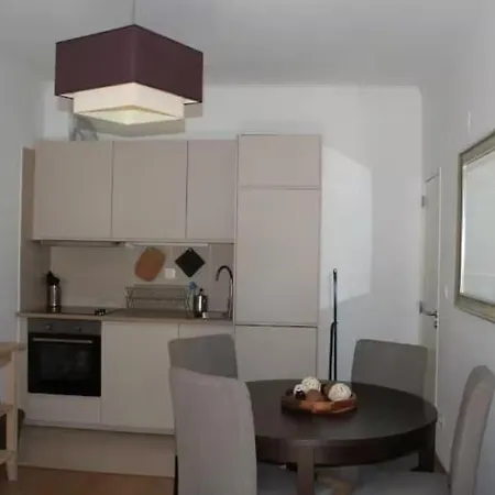 Guestrady - Almirante Reis * Lisboa