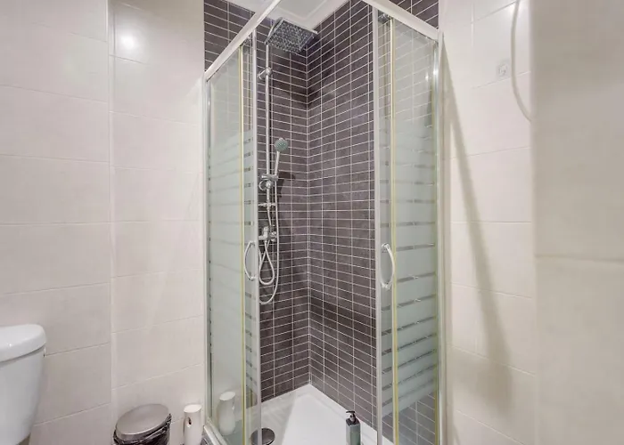 Guestrady - Almirante Reis