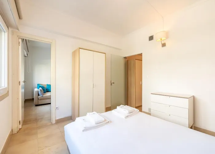 Guestrady - Almirante Reis Apartment